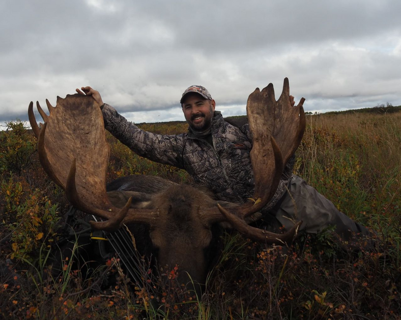 Single Bevel Broadhead Pass Through on Alaska Moose Hunt – Iron Will ...